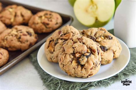 Oh So Soft Apple Cinnamon Cookies - Dixie Crystals