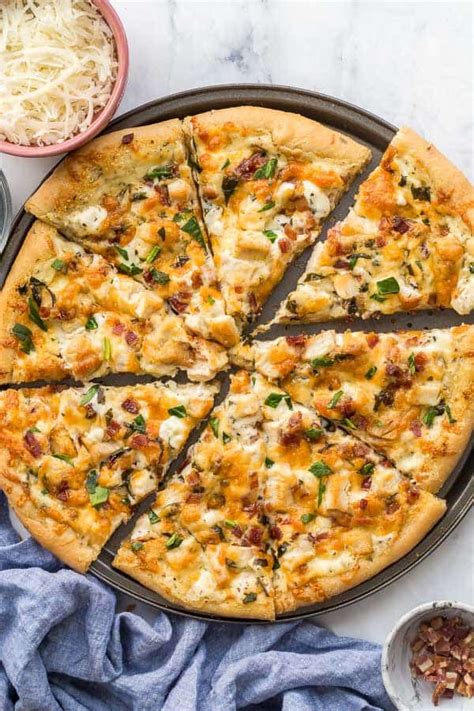 Chicken Alfredo Pizza [step by step VIDEO] - The …