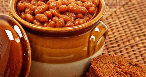 Boston-Style Baked Beans - New England Today
