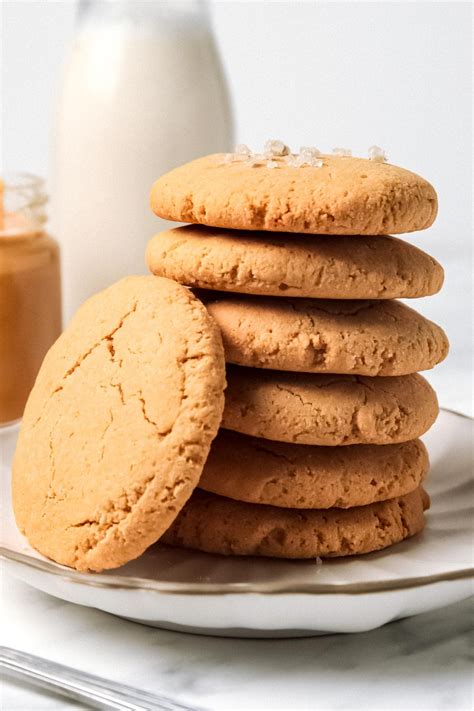 Coconut Flour Peanut Butter Cookies » LeelaLicious