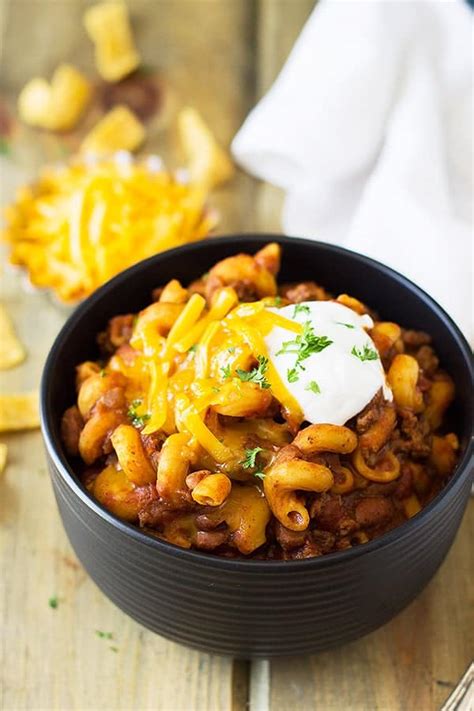 Slow Cooker Chili Mac - Countryside Cravings