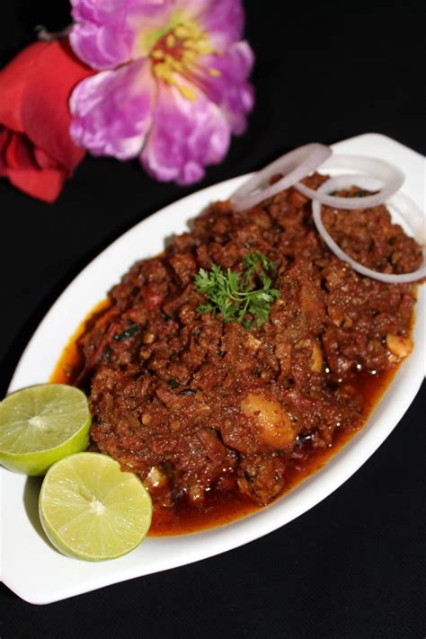 Mutton Keema Recipe or Keema Curry - Yummy Indian …