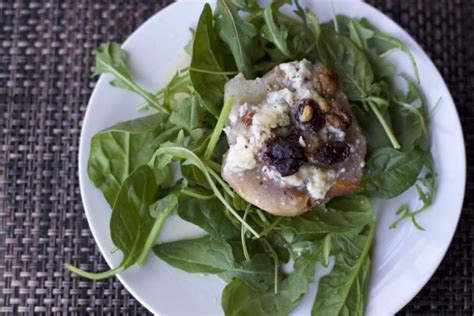 Roasted Pears with Arugula Salad Recipe - Staying …