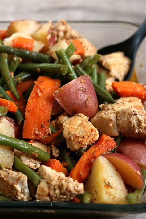 Slow Cooker Homestyle Chicken and Vegetables