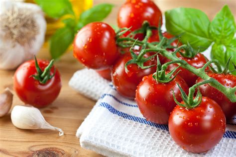 13 Mouthwatering Cherry Tomato Recipes - Clean Green …