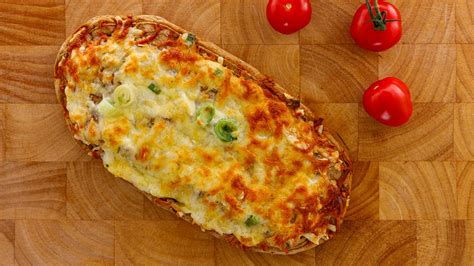 Classic French Bread Pizza | Rachael Ray