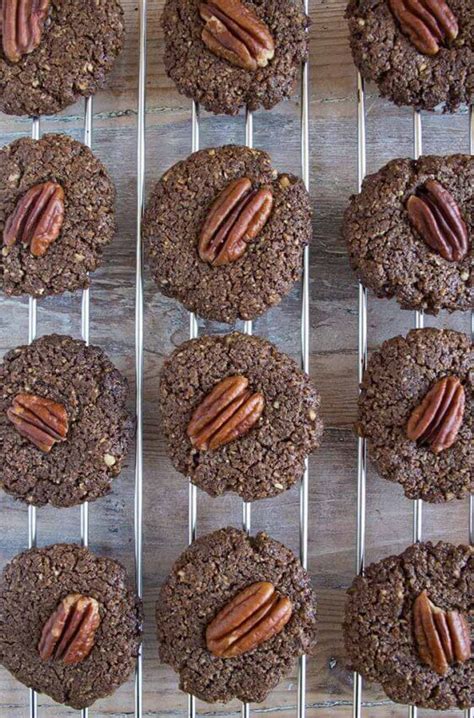 Chewy Keto Pecan Cookies - Low Carb - I Breathe I'm …
