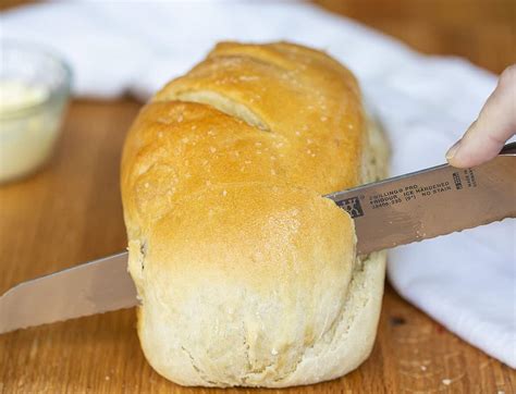 {The Easiest!} Simple White Bread - i am baker