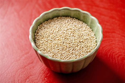 How to Cook Perfect Quinoa on the Stove - The Mom 100
